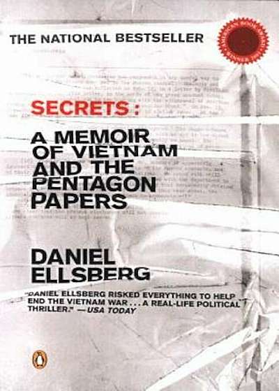 Secrets: A Memoir of Vietnam and the Pentagon Papers, Paperback