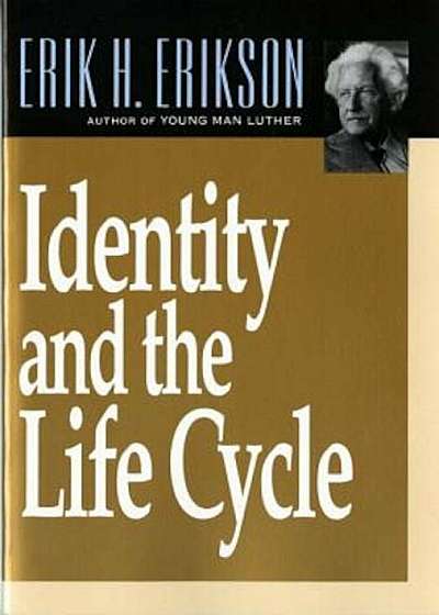 Identity and the Life Cycle, Paperback