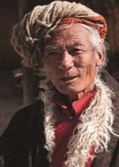 Tibetan Dress in Amdo & Kham