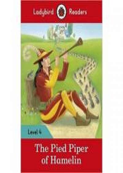 Coperta cărții The Pied Piper. Ladybird Readers Level 4