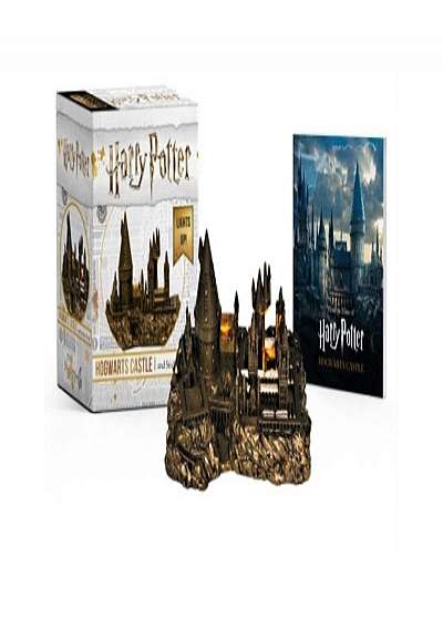 Harry Potter Hogwarts Castle and Sticker Book: Lights Up!