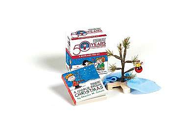 A Charlie Brown Christmas: A Book-And-Tree Kit [With Mini Christmas Tree, Mini Blanket & Ornament]